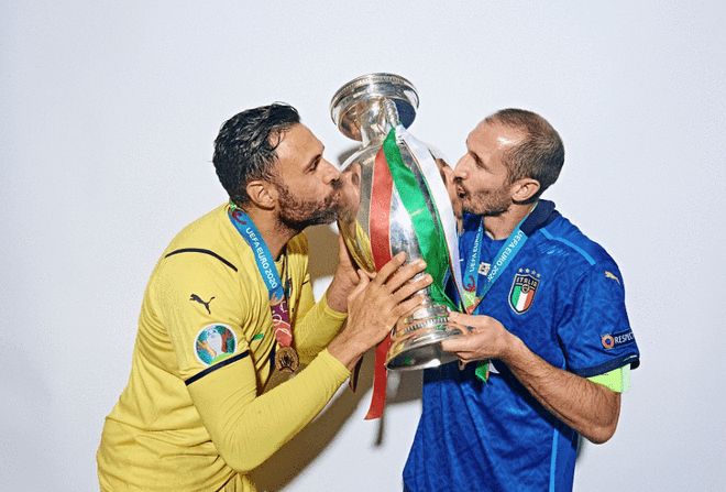 成功迫使对 成功迫使对