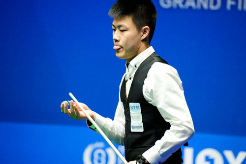 观赛不再只 观赛不再只